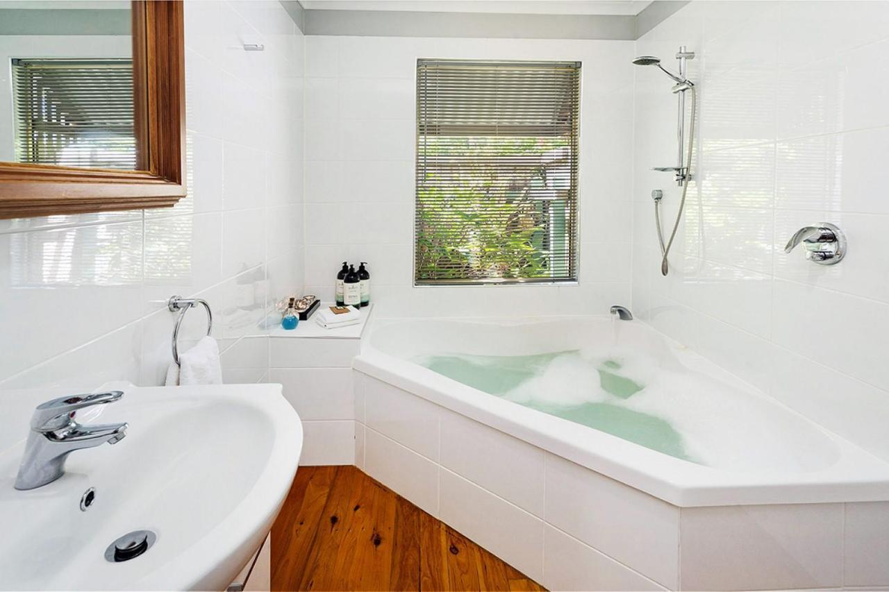 Bendles Cottages Maleny Exterior photo